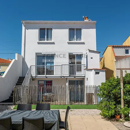 Maison 3 Avec Jardin Et Parking A La Chaume, Proche Plages Et Commerces - Fr-1-197-556 Holiday home Les Sables-d'Olonne